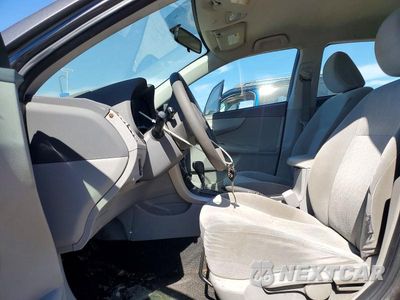 Zdjęcie 7 z 13 samochodu: 2009 TOYOTA COROLLA LE VIN:JTDBL40EX9J010013 - miniatura