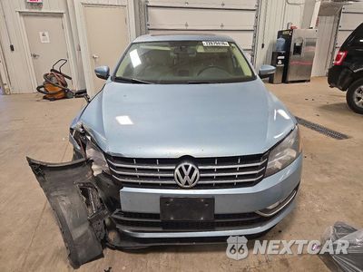 Piąte zdjęcie samochodu w środku: 2013 VOLKSWAGEN PASSAT SEL VIN:1VWCN7A36DC048670 - miniatura