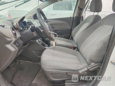 Zdjęcie 7 z 12 samochodu: 2015 CHEVROLET SONIC LT VIN:1G1JC5SH6F4146540 - miniatura