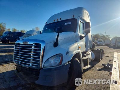2014 FREIGHTLINER CASCADIA SEMI TRUCK 3AKJGLBG5ESFY7961 - główne zdjęcie licytacji z USA - miniatura