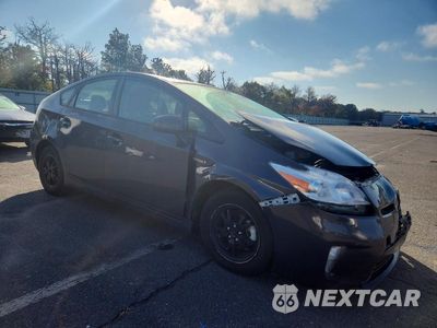 Czwarte zdjęcie samochodu z boku: 2015 TOYOTA PRIUS TWO VIN:JTDKN3DU8F0449461 - miniatura