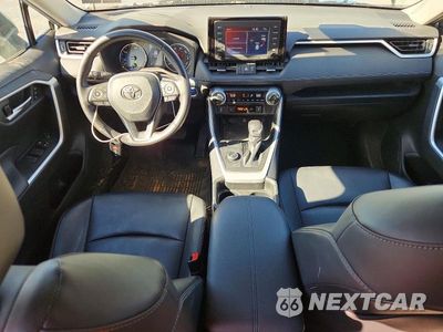 Zdjęcie 8 z 13 samochodu: 2021 TOYOTA RAV4 HYBRID XLE PREMIUM VIN:4T3B6RFV4MU040629 - miniatura