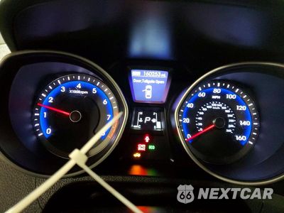 Zdjęcie 9 z 12 samochodu: 2014 HYUNDAI ELANTRA GT BASE VIN:KMHD35LH8EU218268 - miniatura