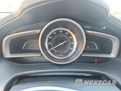 Zdjęcie 9 z 12 samochodu: 2015 MAZDA 3 SV VIN:JM1BM1T78F1263156 - miniatura