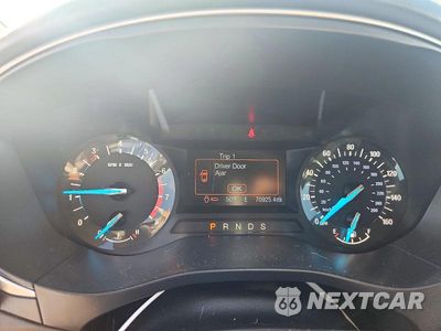Zdjęcie 9 z 12 samochodu: 2015 FORD FUSION SE VIN:1FA6P0H70F5106408 - miniatura