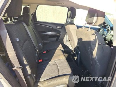 Zdjęcie 11 z 13 samochodu: 2019 DODGE JOURNEY SE VIN:3C4PDCAB4KT732139 - miniatura