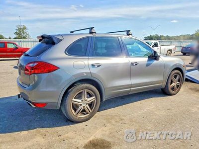 Trzecie zdjęcie samochodu z tyłu: 2013 PORSCHE CAYENNE VIN:WP1AA2A29DLA19338 - miniatura