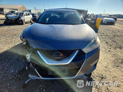Piąte zdjęcie samochodu w środku: 2017 NISSAN MAXIMA 3.5 S VIN:1N4AA6AP0HC394437 - miniatura