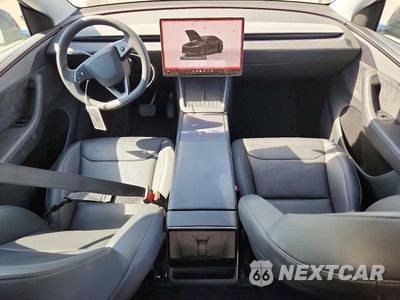 Zdjęcie 8 z 13 samochodu: 2026 TESLA MODEL Y VIN:7SAYGDEE0TF454185 - miniatura