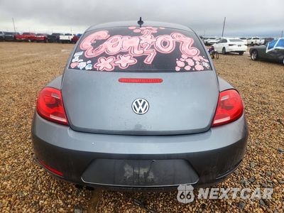 Zdjęcie 6 z 12 samochodu: 2014 VOLKSWAGEN BEETLE VIN:3VWJP7AT6EM602310 - miniatura