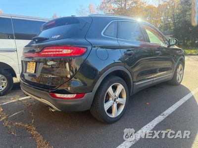 Trzecie zdjęcie samochodu z tyłu: 2017 LINCOLN MKC PREMIERE VIN:5LMCJ1C93HUL39973 - miniatura