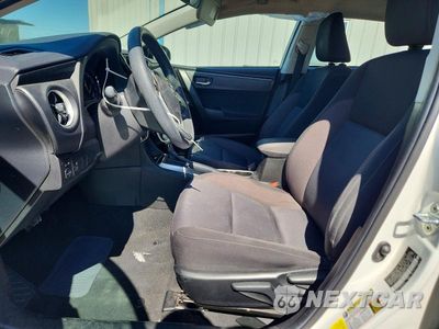 Zdjęcie 7 z 13 samochodu: 2018 TOYOTA COROLLA LE VIN:5YFBURHE8JP756670 - miniatura
