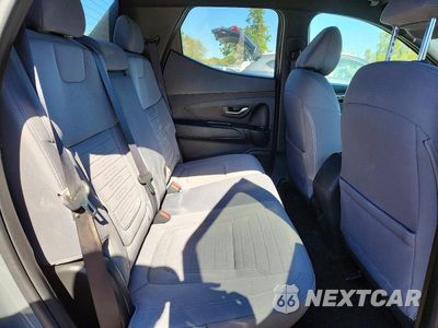 Zdjęcie 10 z 12 samochodu: 2022 HYUNDAI SANTA CRUZ SE VIN:5NTJA4AE6NH022549 - miniatura
