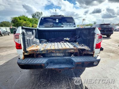Zdjęcie 6 z 12 samochodu: 2017 NISSAN TITAN S VIN:1N6AA1EK8HN511016 - miniatura
