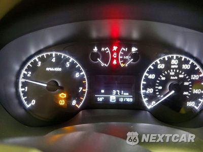 Zdjęcie 9 z 12 samochodu: 2013 NISSAN SENTRA S VIN:3N1AB7AP3DL797360 - miniatura