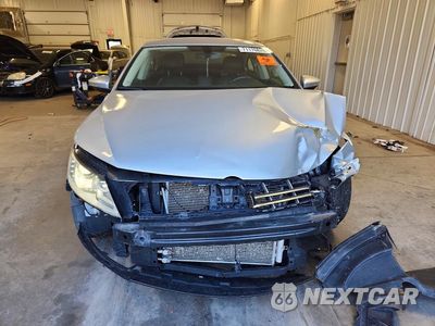 Piąte zdjęcie samochodu w środku: 2017 VOLKSWAGEN CC SPORT VIN:WVWKP7AN1HE501825 - miniatura