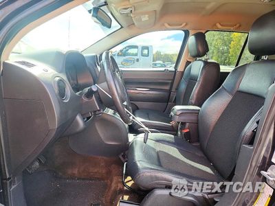 Zdjęcie 7 z 14 samochodu: 2014 JEEP COMPASS LATITUDE VIN:1C4NJDEB3ED827303 - miniatura