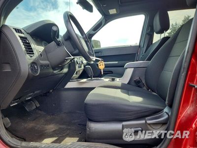 Zdjęcie 7 z 13 samochodu: 2010 FORD ESCAPE XLT VIN:1FMCU9D72AKB09445 - miniatura