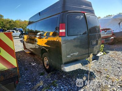 Drugie zdjęcie samochodu z przodu: 2004 CHEVROLET EXPRESS G3500 VIN:1GBHG39UX41242496 - miniatura