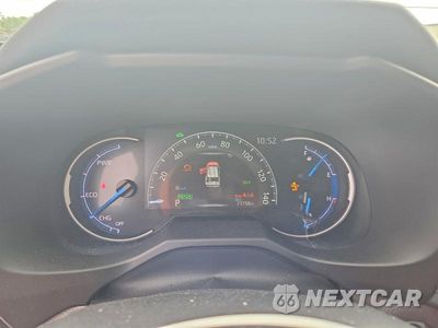 Zdjęcie 9 z 14 samochodu: 2025 TOYOTA RAV4 HYBRID XLE VIN:4T3RWRFV5SU169023 - miniatura