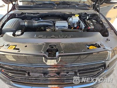Zdjęcie 11 z 12 samochodu: 2021 RAM 1500 LIMITED VIN:1C6SRFHT1MN540182 - miniatura
