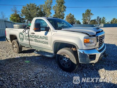 Czwarte zdjęcie samochodu z boku: 2018 GMC SIERRA K2500 HEAVY DUTY VIN:1GT02REY7JZ243900 - miniatura