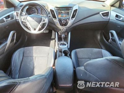 Zdjęcie 8 z 13 samochodu: 2015 HYUNDAI VELOSTER BASE VIN:KMHTC6AD6FU232379 - miniatura