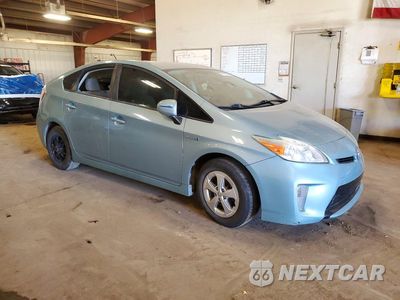 Czwarte zdjęcie samochodu z boku: 2014 TOYOTA PRIUS TWO VIN:JTDKN3DU5E1849695 - miniatura