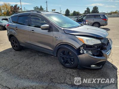 Czwarte zdjęcie samochodu z boku: 2013 FORD ESCAPE SE VIN:1FMCU0G95DUC10304 - miniatura