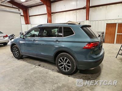 Drugie zdjęcie samochodu z przodu: 2019 VOLKSWAGEN TIGUAN SE VIN:3VV2B7AX7KM112447 - miniatura