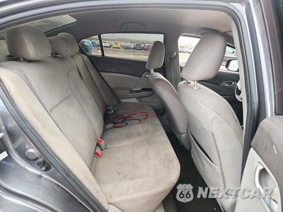 Zdjęcie 10 z 13 samochodu: 2012 HONDA CIVIC LX VIN:2HGFB2F50CH304658 - miniatura