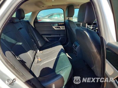 Zdjęcie 10 z 13 samochodu: 2018 JAGUAR XF VIN:SAJBR4FX1JCY56418 - miniatura