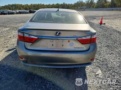 Zdjęcie 6 z 13 samochodu: 2015 LEXUS ES 300H VIN:JTHBW1GG2F2095320 - miniatura