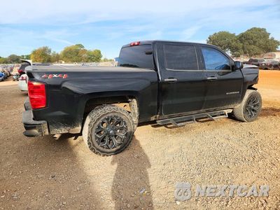 Trzecie zdjęcie samochodu z tyłu: 2018 CHEVROLET SILVERADO K1500 CUSTOM VIN:3GCUKPEC3JG407007 - miniatura
