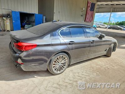Trzecie zdjęcie samochodu z tyłu: 2019 BMW 530 XI VIN:WBAJA7C52KWW30388 - miniatura