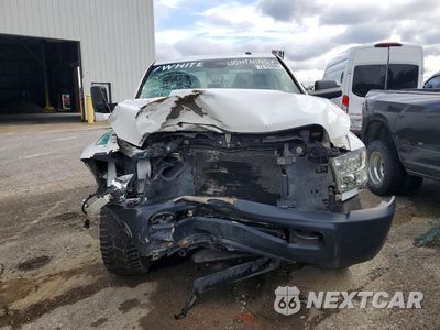 Piąte zdjęcie samochodu w środku: 2018 RAM 3500 ST VIN:3C63R3GL6JG361130 - miniatura
