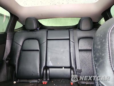 Zdjęcie 10 z 13 samochodu: 2022 TESLA MODEL Y VIN:7SAYGDEE9NF371583 - miniatura