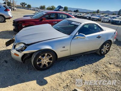 1999 MERCEDES-BENZ SLK 230 KOMPRESSOR WDBKK47F4XF094426 - główne zdjęcie licytacji z USA - miniatura