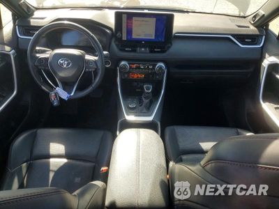 Zdjęcie 8 z 14 samochodu: 2023 TOYOTA RAV4 PRIME XSE VIN:JTMFB3FV3PD159462 - miniatura