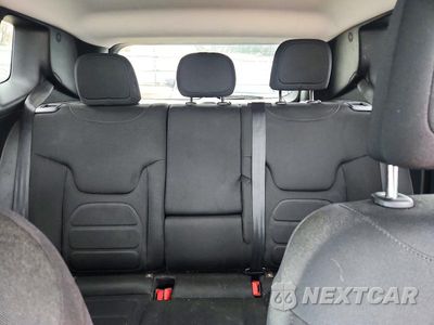 Zdjęcie 10 z 13 samochodu: 2019 JEEP RENEGADE LATITUDE VIN:ZACNJBBBXKPK92909 - miniatura