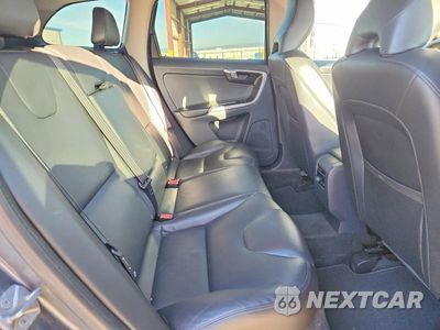 Zdjęcie 10 z 12 samochodu: 2016 VOLVO XC60 T5 PLATINUM VIN:YV4612RM3G2821050 - miniatura