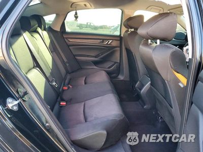 Zdjęcie 10 z 12 samochodu: 2020 HONDA ACCORD LX VIN:1HGCV1F17LA032156 - miniatura