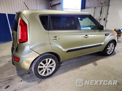Trzecie zdjęcie samochodu z tyłu: 2012 KIA SOUL BASE VIN:KNDJT2A55C7358952 - miniatura