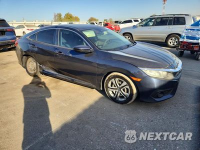 Czwarte zdjęcie samochodu z boku: 2017 HONDA CIVIC LX VIN:19XFC2F69HE205991 - miniatura
