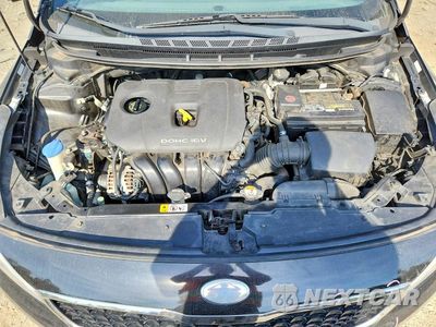 Zdjęcie 11 z 12 samochodu: 2017 KIA FORTE LX VIN:3KPFK4A72HE074501 - miniatura