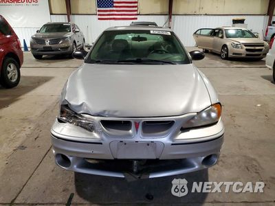 Piąte zdjęcie samochodu w środku: 2004 PONTIAC GRAND AM GT VIN:1G2NW52E74C188311 - miniatura