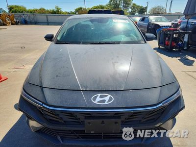 Piąte zdjęcie samochodu w środku: 2026 HYUNDAI ELANTRA SEL SPORT VIN:KMHLM4DG4TU171360 - miniatura