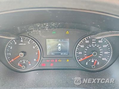 Zdjęcie 9 z 12 samochodu: 2017 KIA OPTIMA LX VIN:5XXGT4L31HG178139 - miniatura
