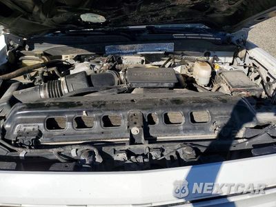 Zdjęcie 11 z 12 samochodu: 2017 CHEVROLET SILVERADO K2500 HEAVY DUTY LT VIN:1GC1KVEY7HF165384 - miniatura