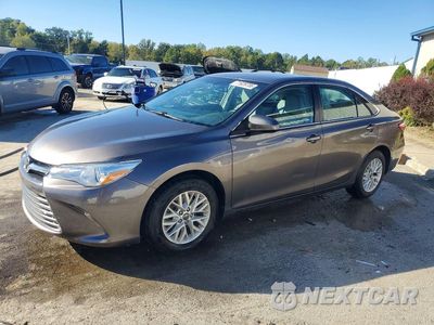 2017 TOYOTA CAMRY LE 4T1BF1FK3HU657008 - główne zdjęcie licytacji z USA - miniatura